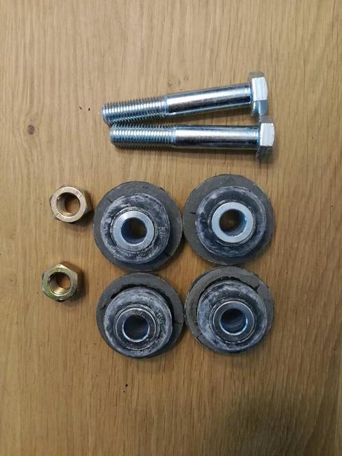 Repair kit top wishbone 