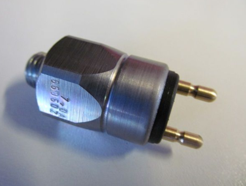 Pressure switch air suspension W109-112