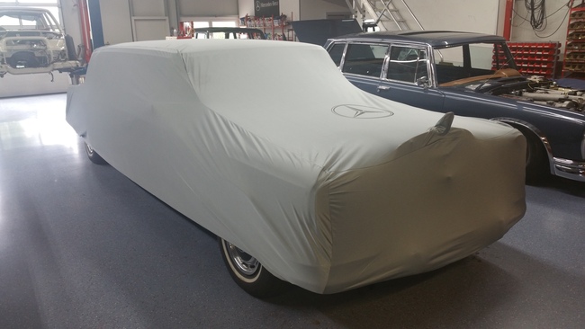 Cover for Mercedes 600